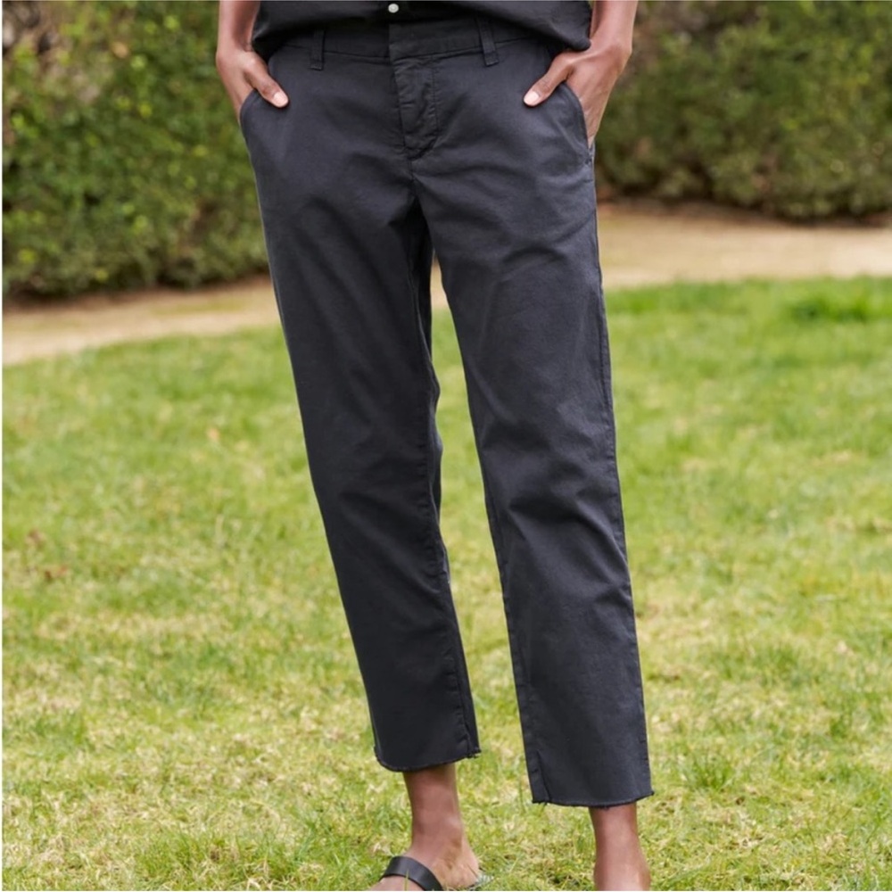 Frank & Eileen Wicklow Chino in Black
